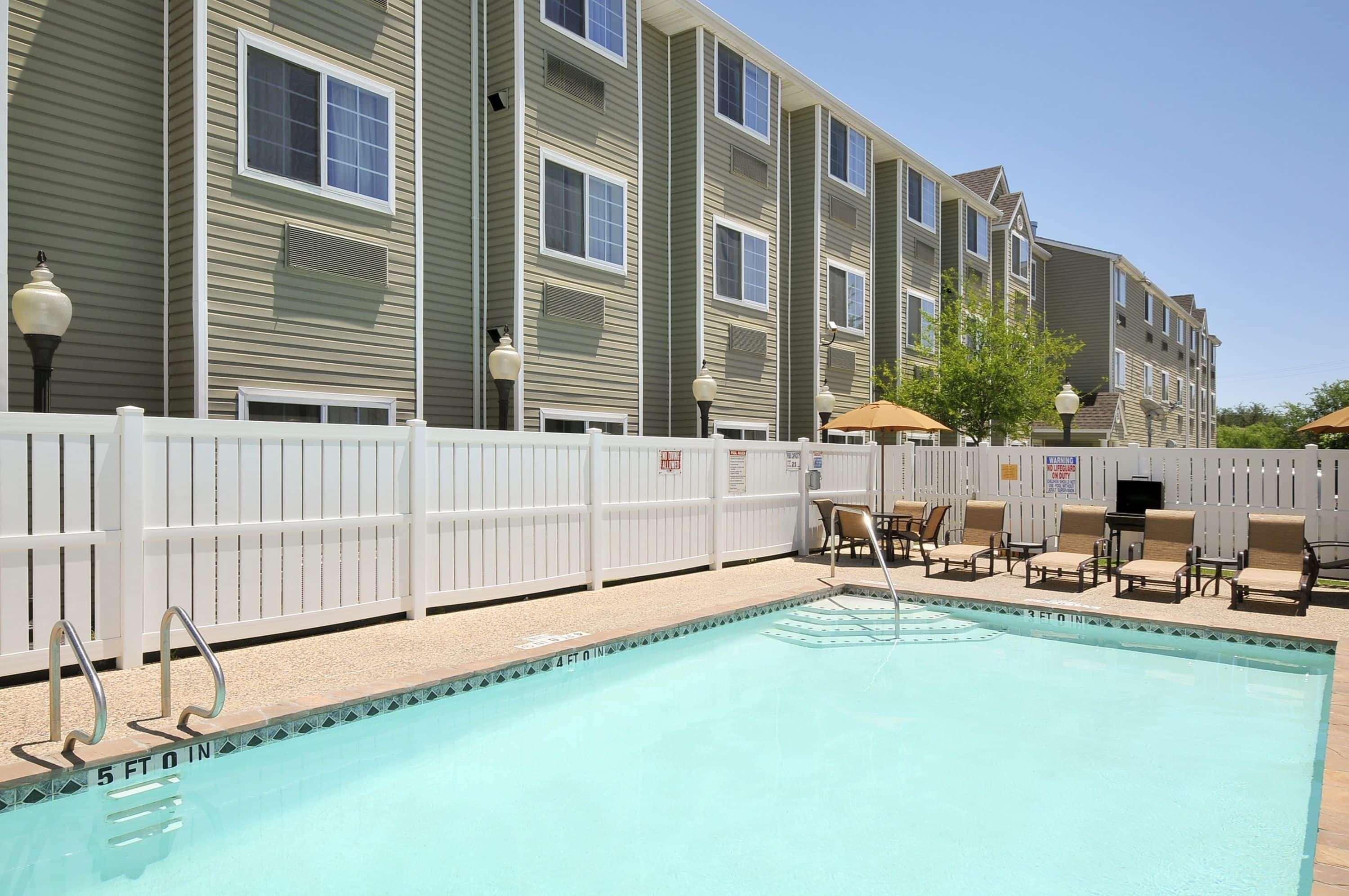 Hotel Super 8 By Wyndham San Antonio Airport North Exterior foto